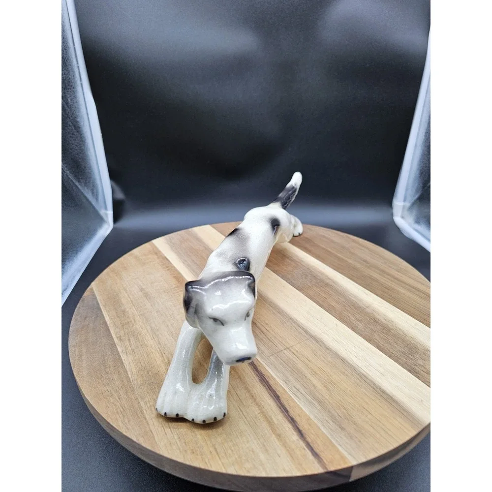 Vintage Hound Dog Figurine Dog Stretching Made In Japan READ DESCRIPTION‎